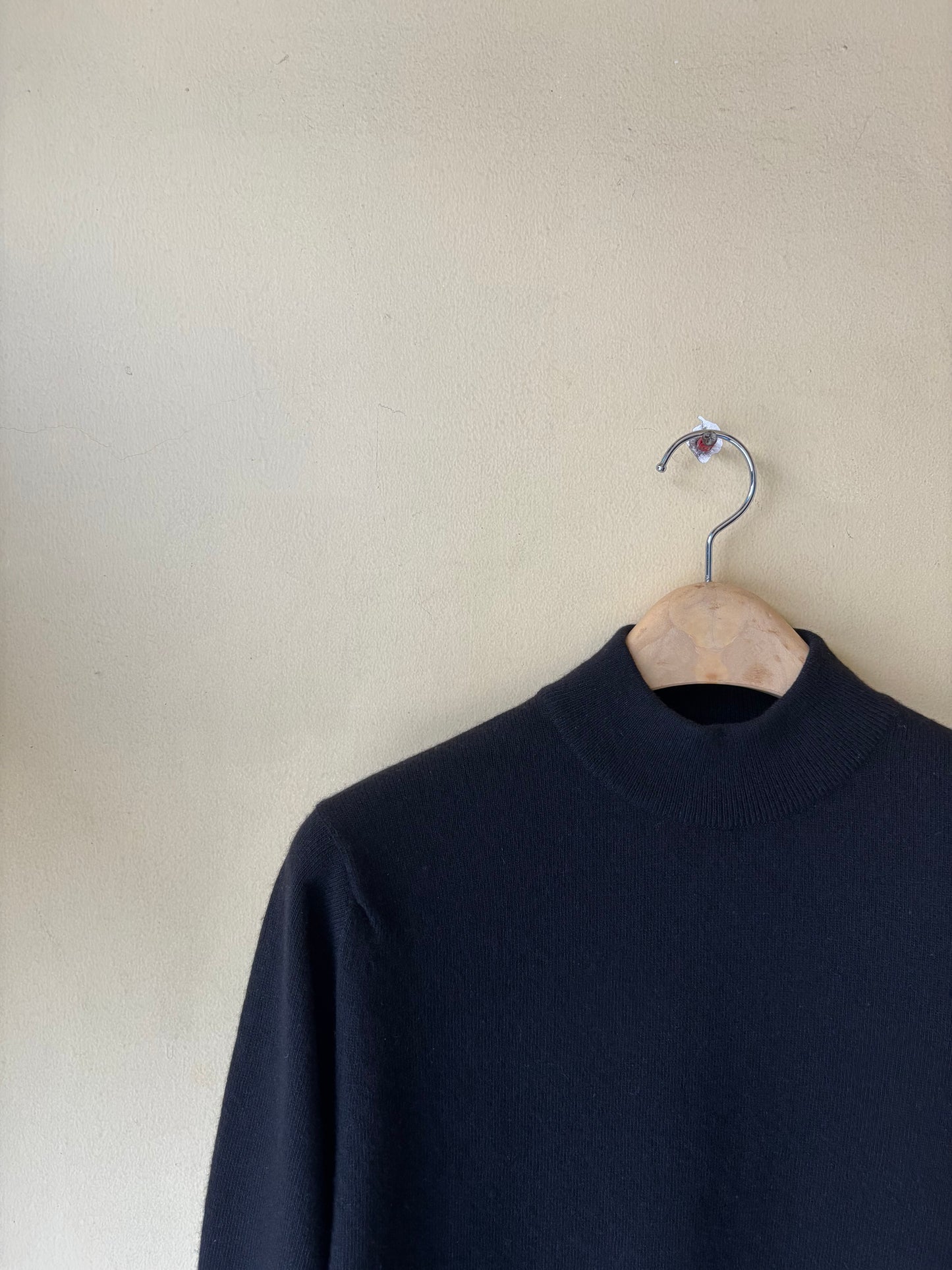 Ballantyne Cashmere Black Mockneck / SMALL