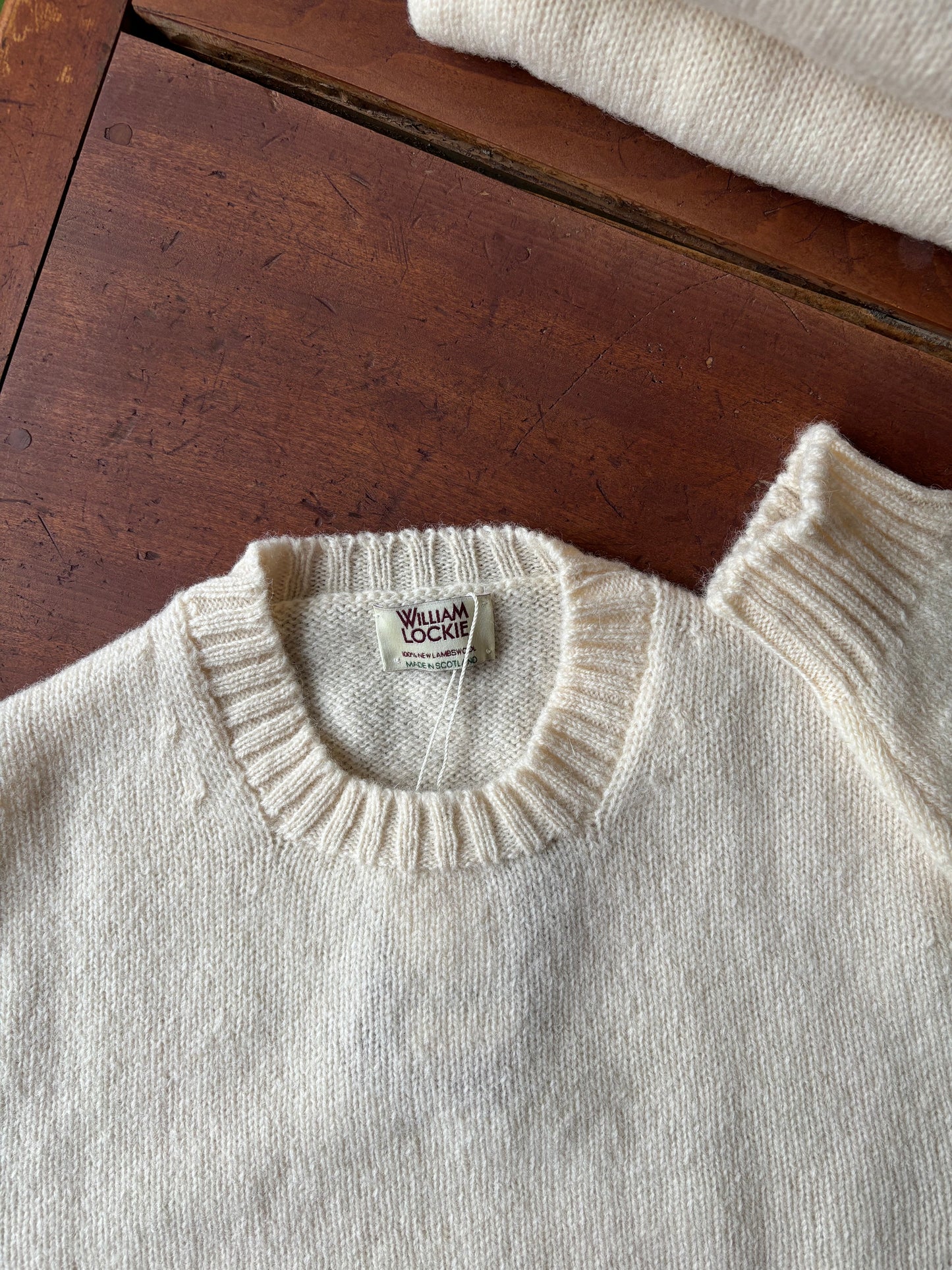 William Lockie Supersoft Lambswool Crew / Cream