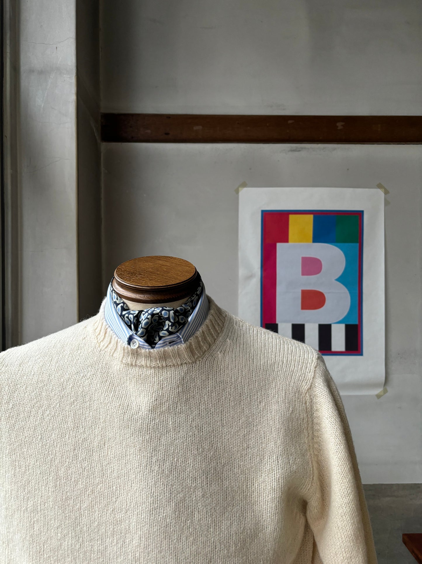 William Lockie Supersoft Lambswool Crew / Cream