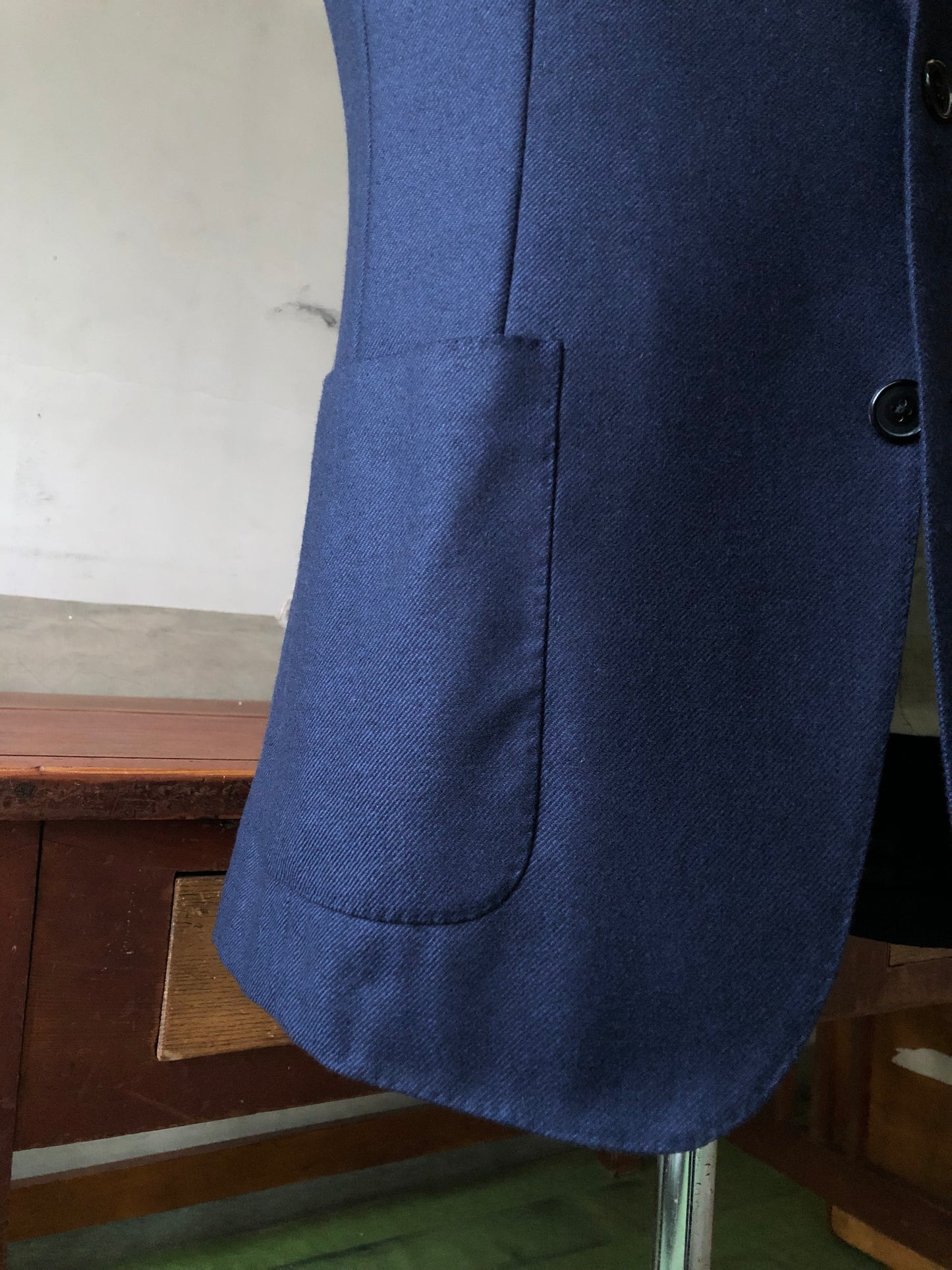 Belvest 100% cashmere 2 patch pocket 3roll2 jacket only