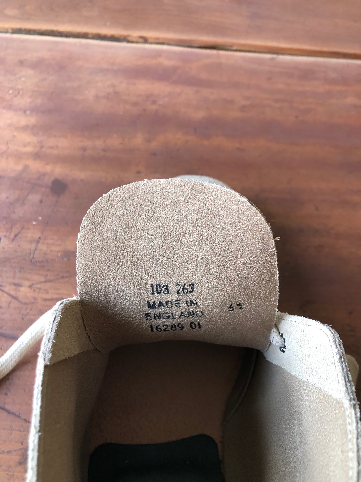 NPS 2 eyelet desert chukka / beige / size 6・1/2