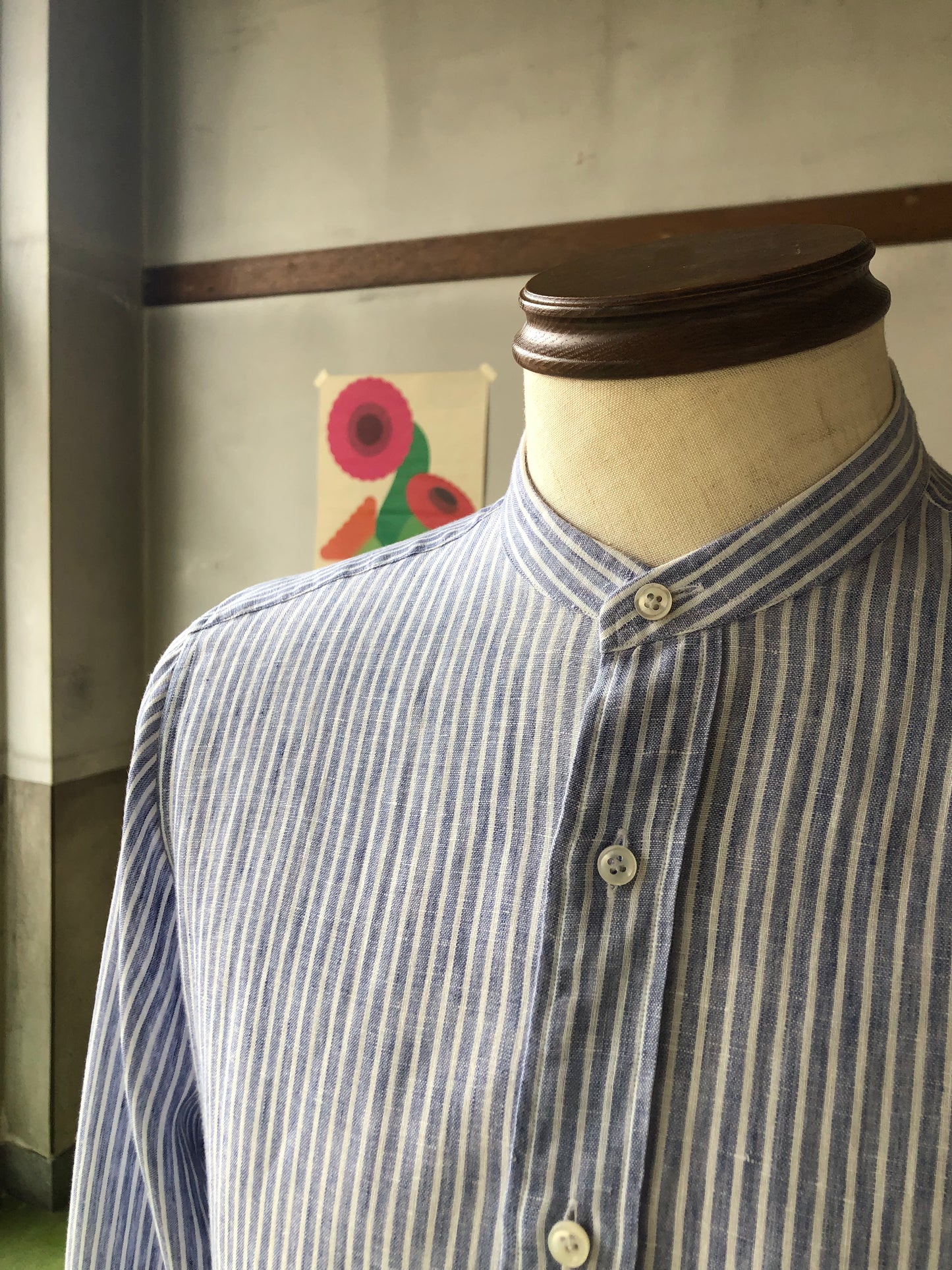 LES LESTON linen collar-less shirt