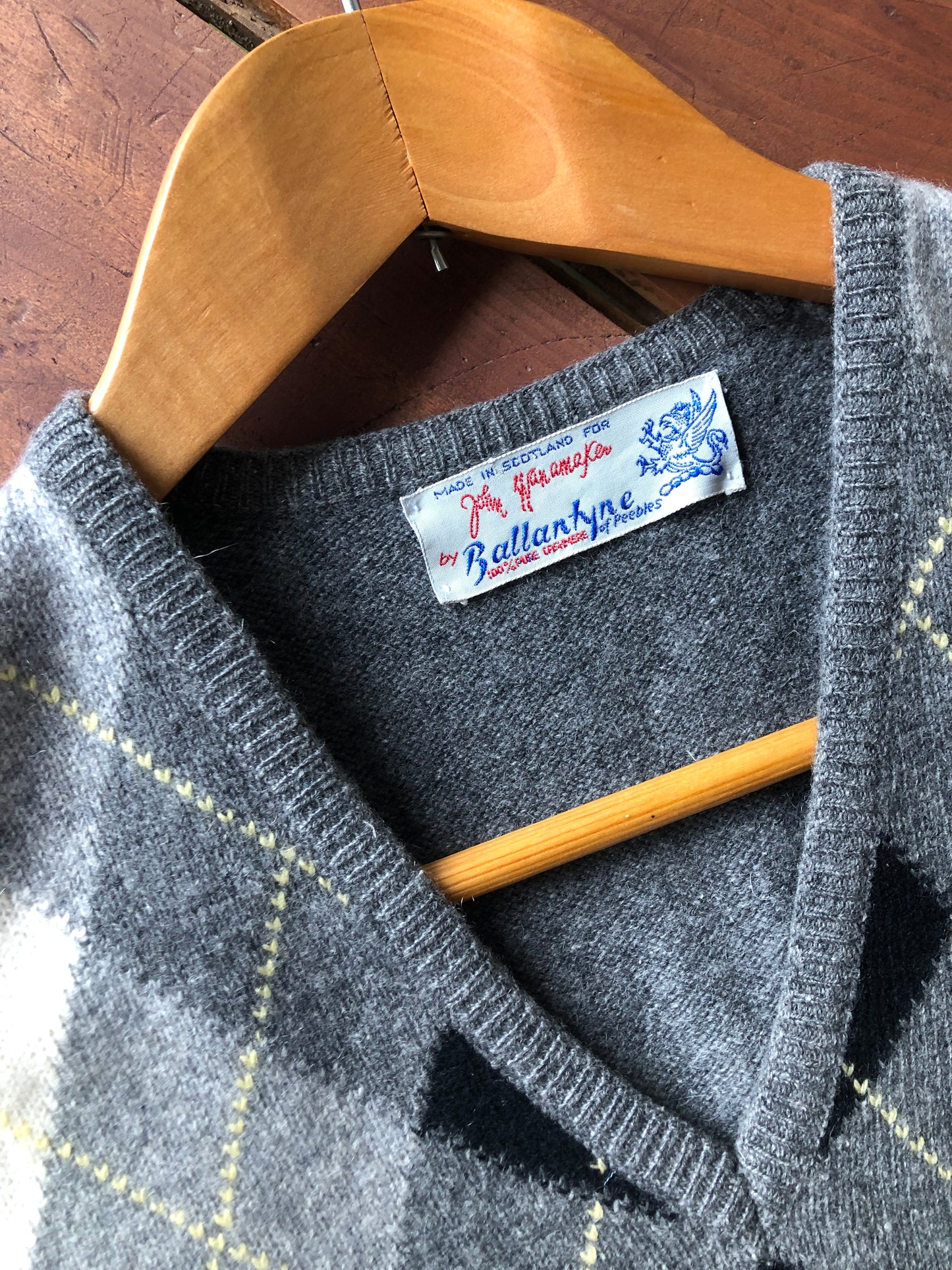 Ballantyne cashmere intarsia vee vest