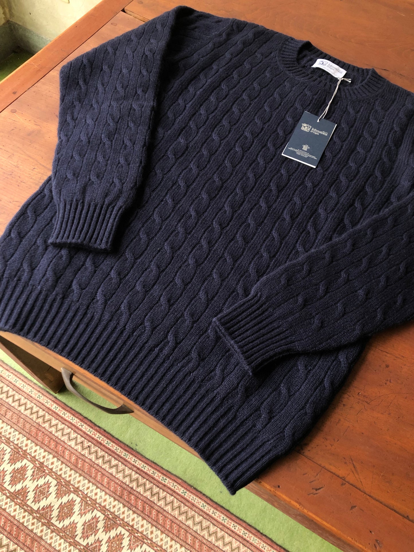 Johnstons 4ply cashmere cable crew