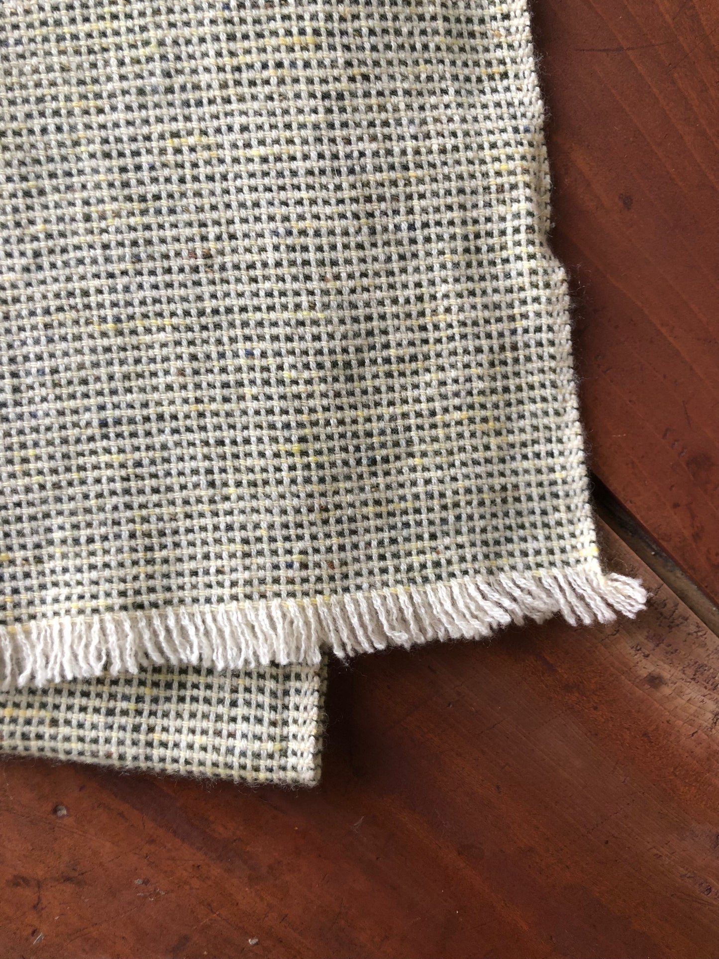L&L cashmere scarf