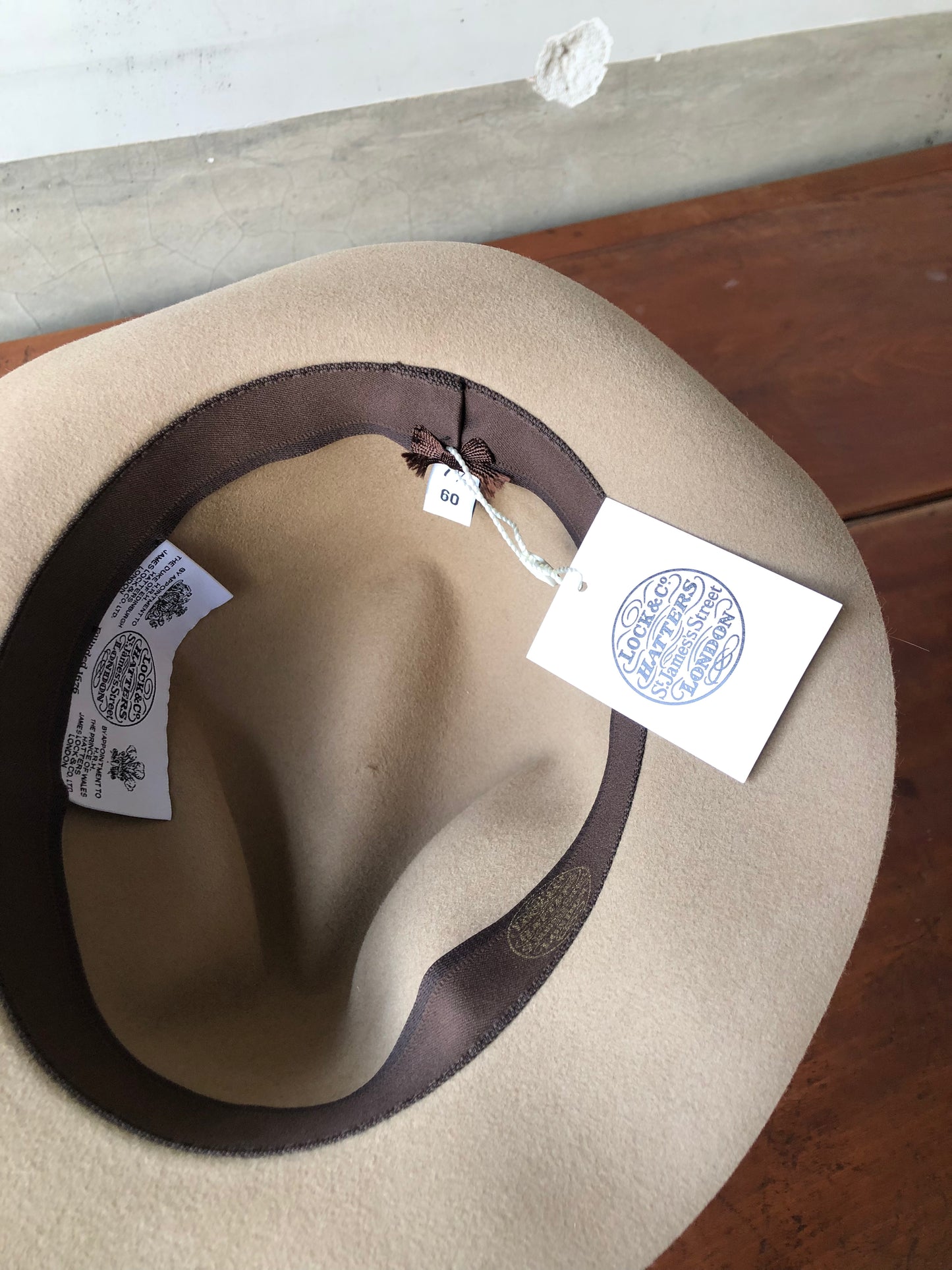 Lock hatters rollable felt hat for lady