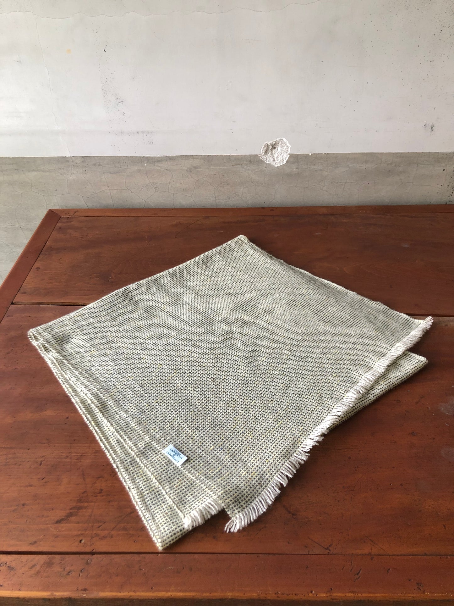 L&L cashmere scarf