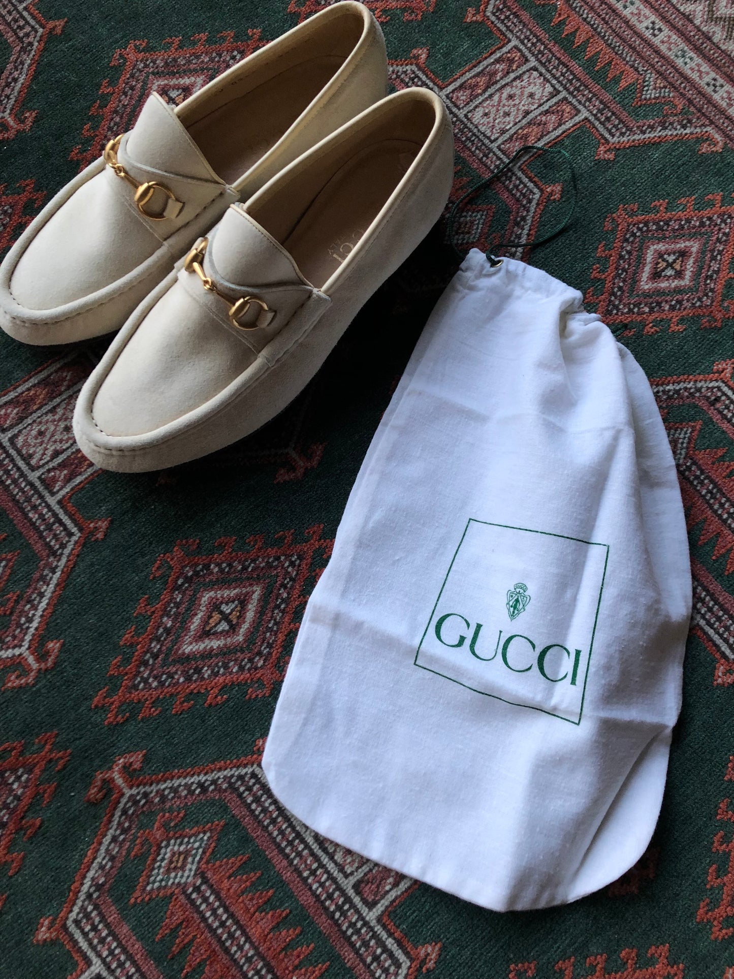 GUCCI Bit loafer / beige suede
