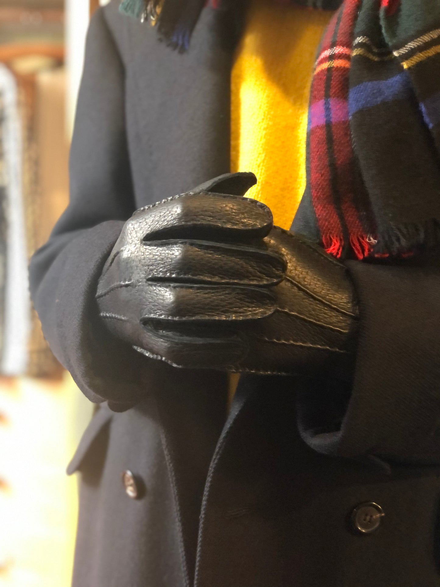 DENT'S unlined peccary gloves