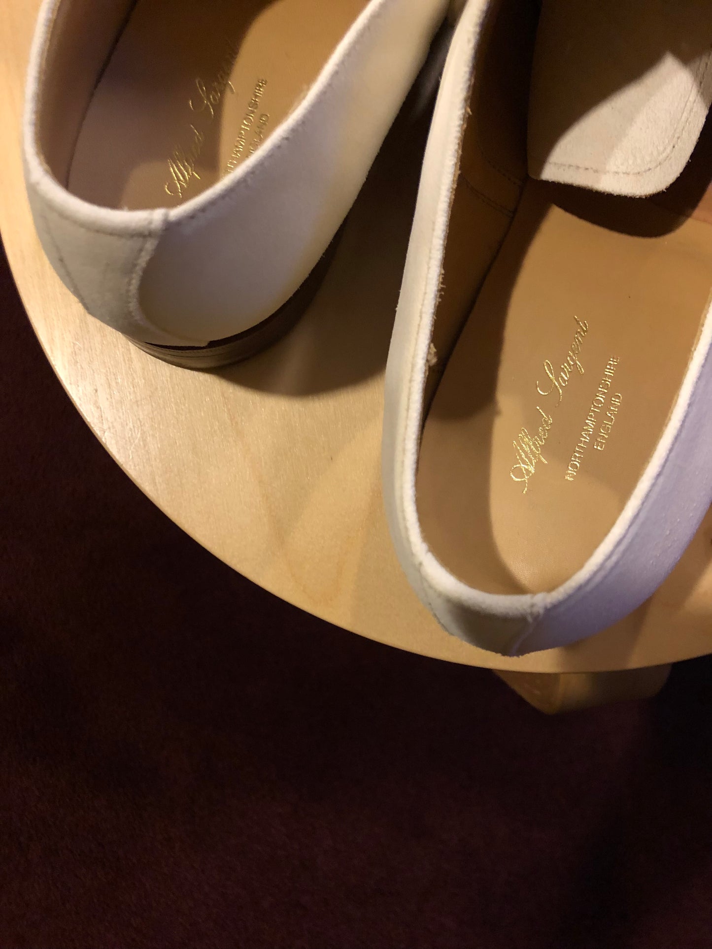 Alfred Sergent white bucks plain-toe