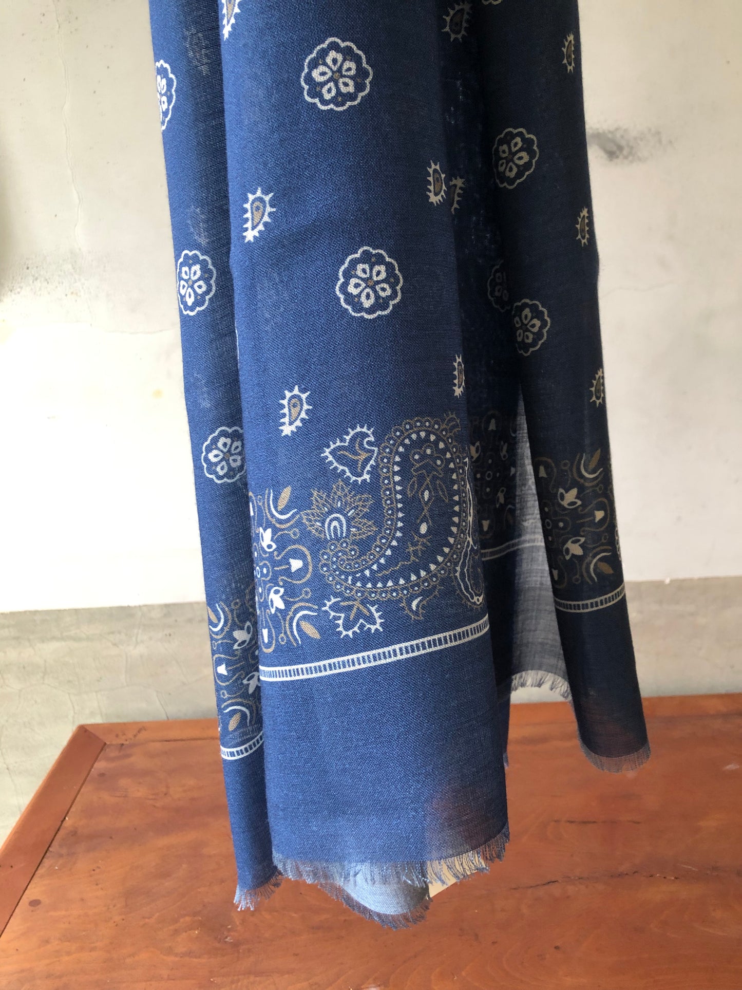 L & L silk blend wool bandana print scarf